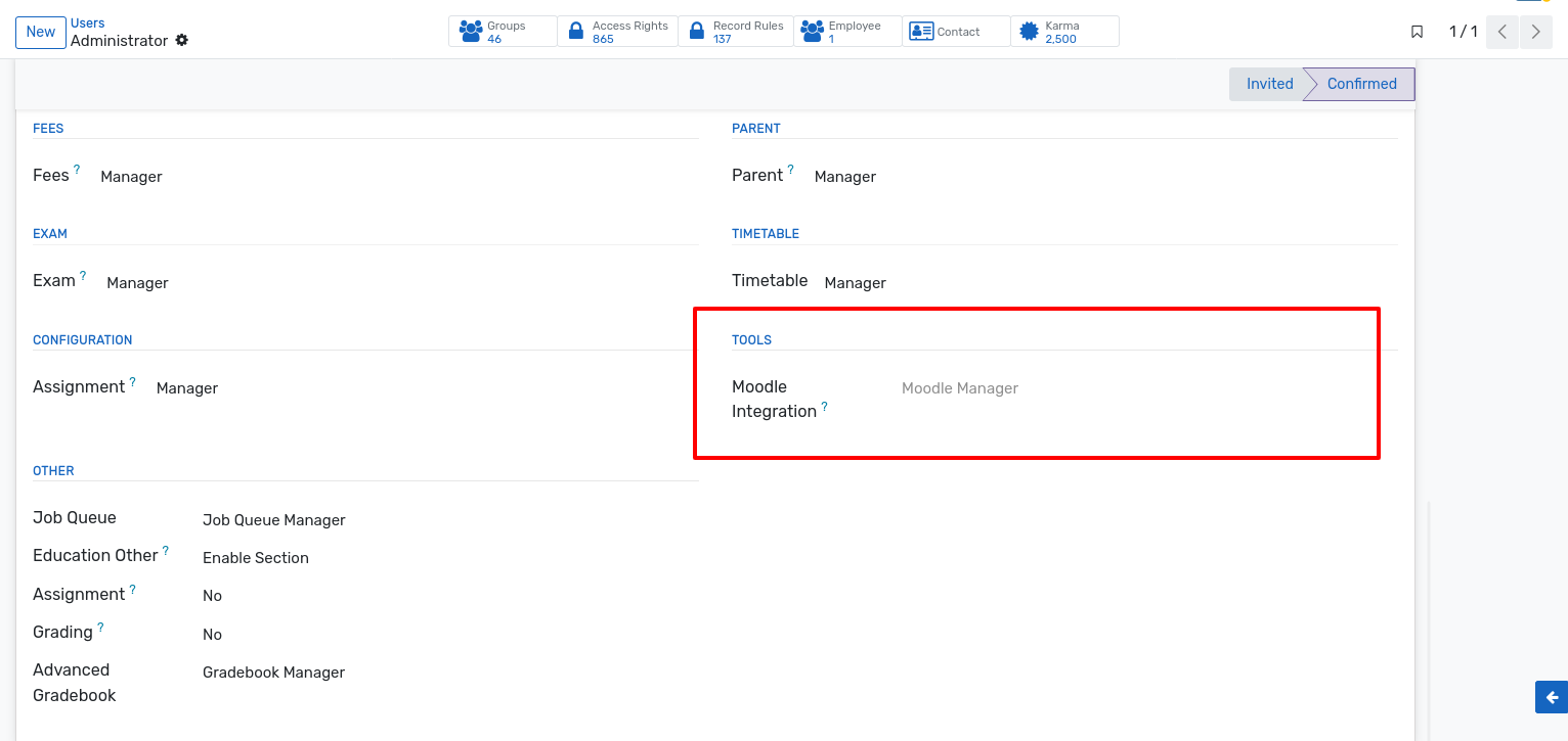 ../../_images/moodle_menu_overview.png