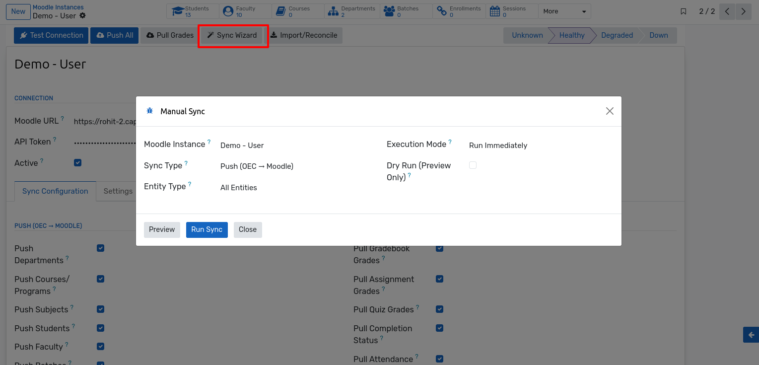 ../../_images/moodle_student_sync_button.png